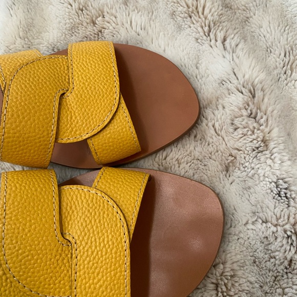 M. GEMI sandals - Picture 10 of 10